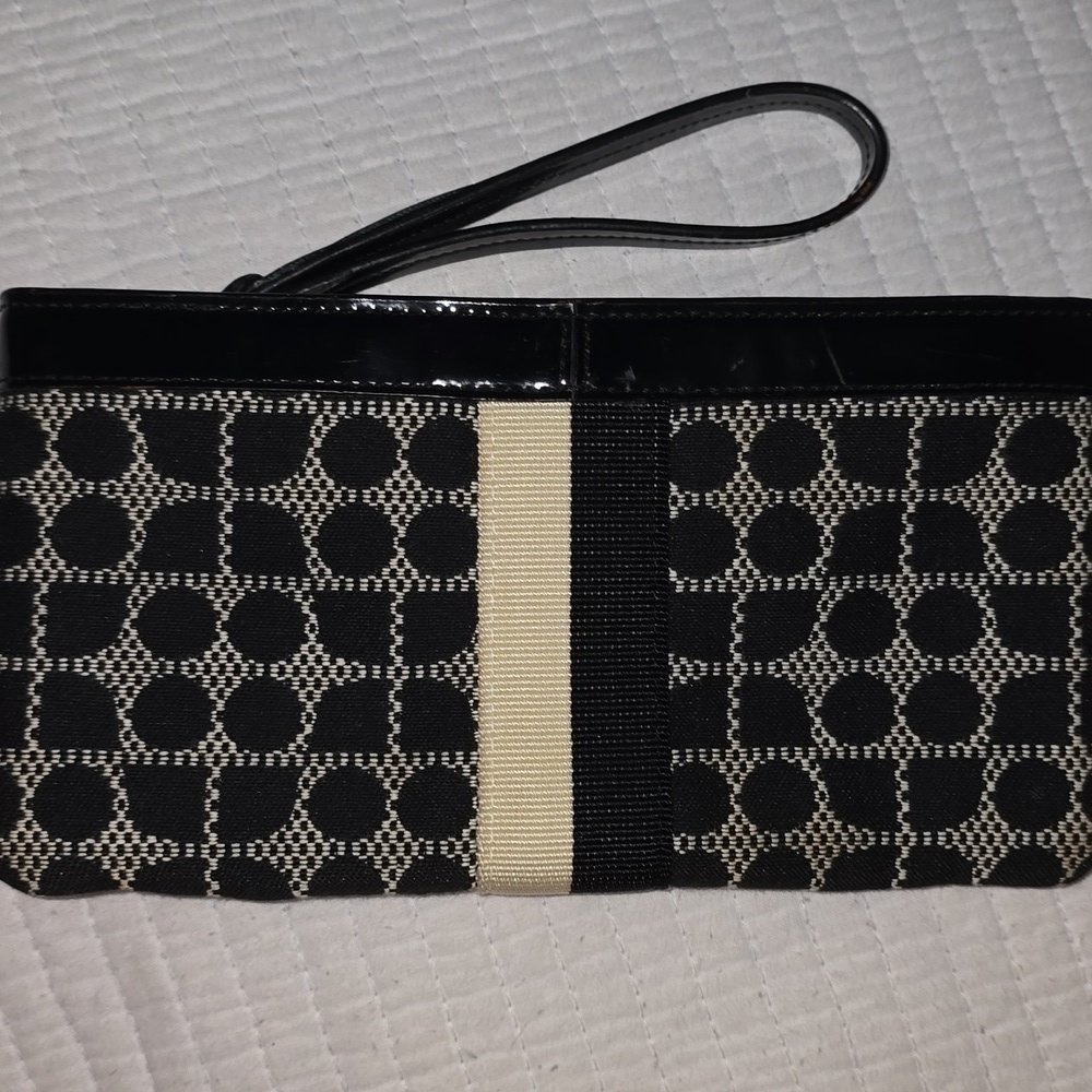 Kate Spade New York Black and Cream Chrissy Noel Wristlet - Picture 3 of 10